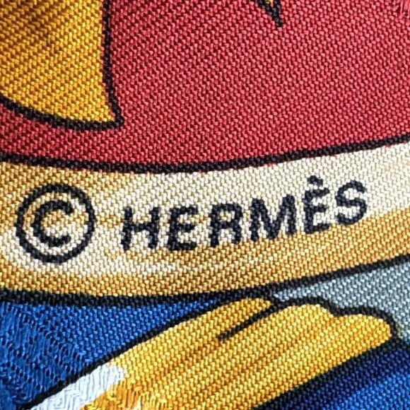 Auth HERMES Carre 90 - Green Yellow Multi Scarf - Picture 3 of 4
